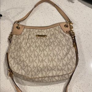 Michael Kors Satchel Crossbody
